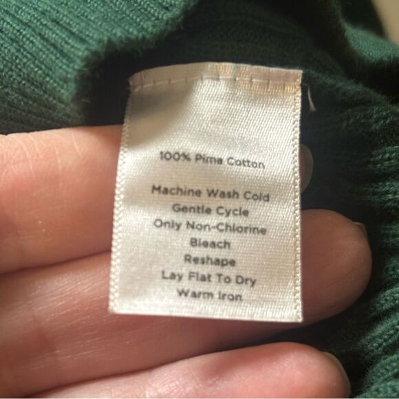 Talbots Green V-Neck Sweater Classic Knit Design - Picture 5 of 6
